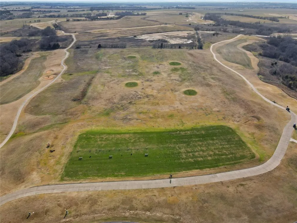 1918 Running Deer Lane Gunter, TX 75058
