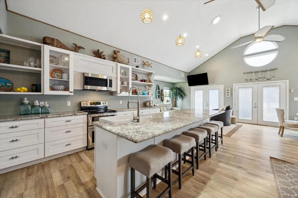 219 Bora Bora Drive Tiki Island, TX 77554