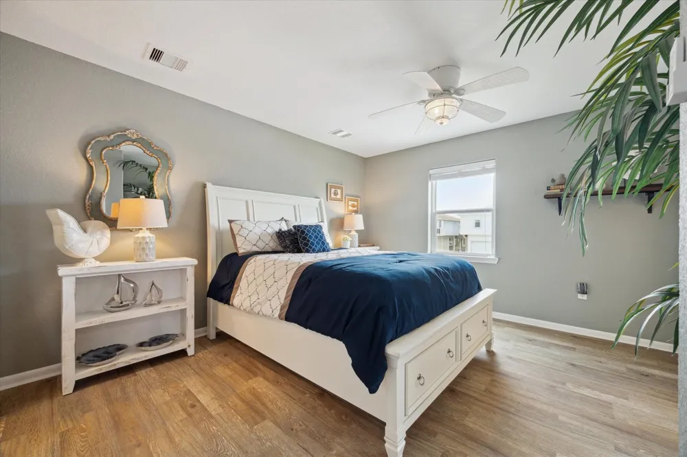 219 Bora Bora Drive Tiki Island, TX 77554
