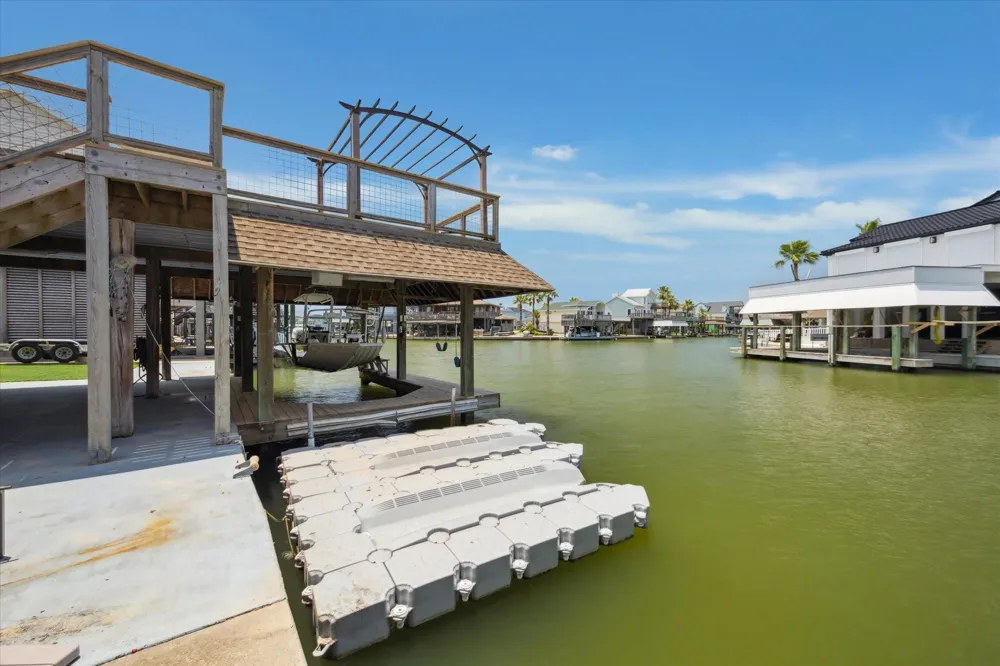 219 Bora Bora Drive Tiki Island, TX 77554