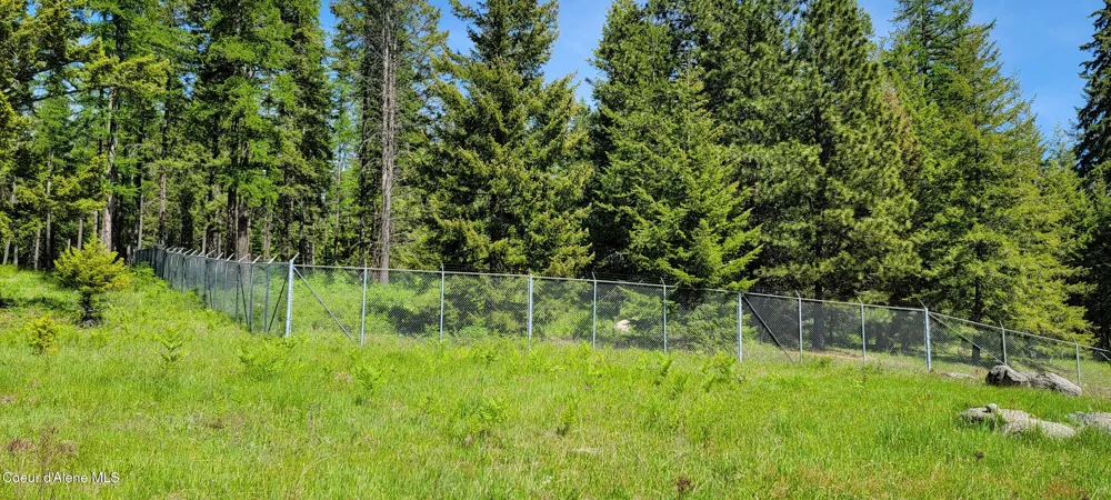 1015 Templeman Lake Road Bonners Ferry, ID 83805