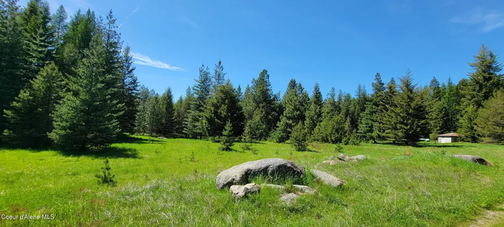 1015 Templeman Lake Road Bonners Ferry, ID 83805