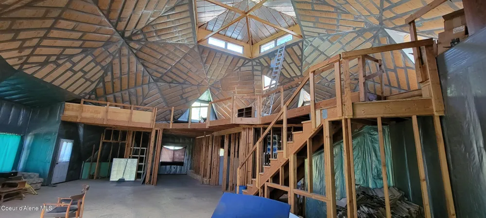 1015 Templeman Lake Road Bonners Ferry, ID 83805