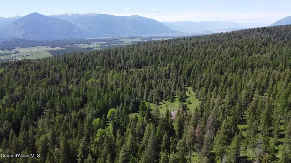 1015 Templeman Lake Road Bonners Ferry, ID 83805