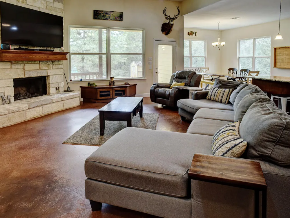 247 Campfire Way Smithville, TX 78957