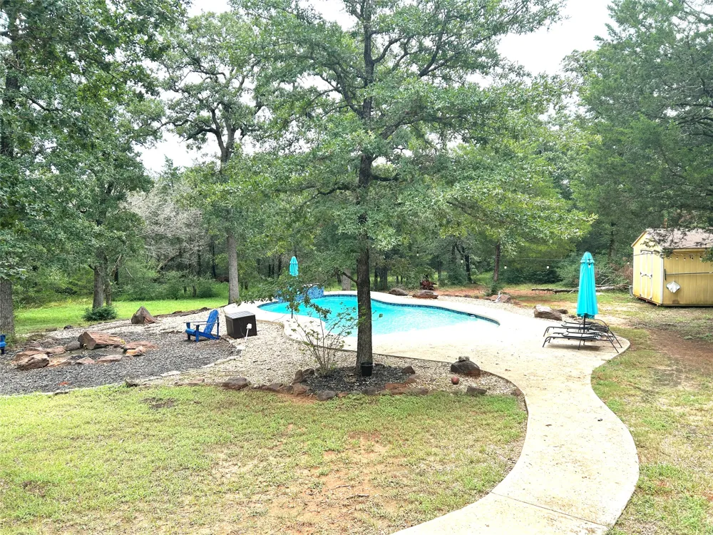 247 Campfire Way Smithville, TX 78957