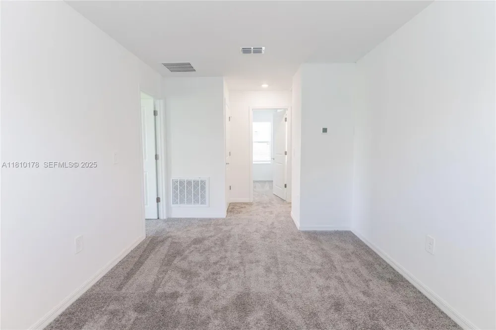 934 CATTLEMAN STREET Winter Haven, FL 33884