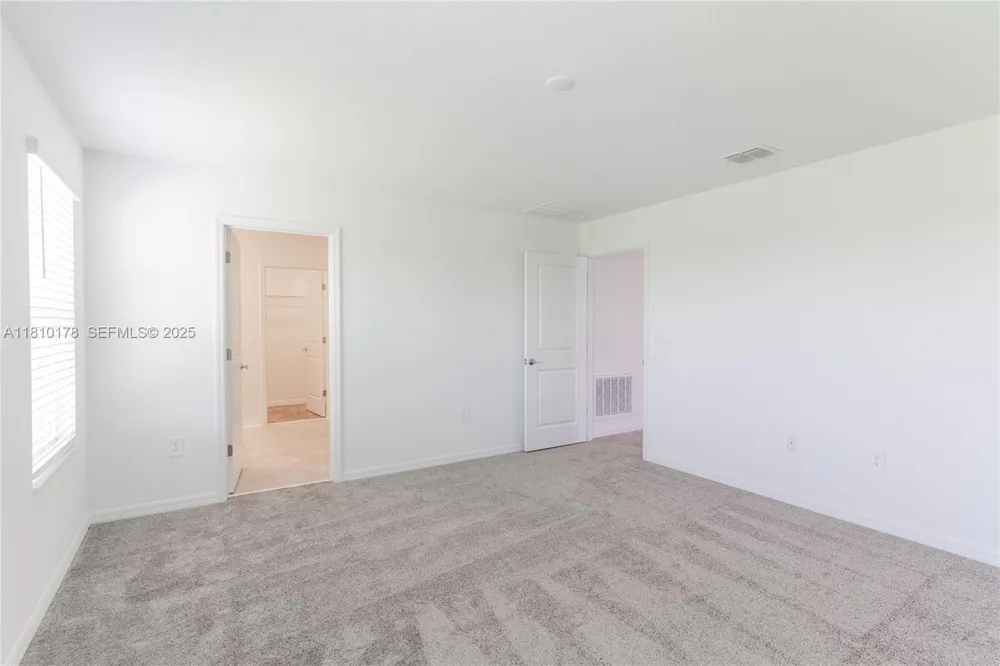 934 CATTLEMAN STREET Winter Haven, FL 33884