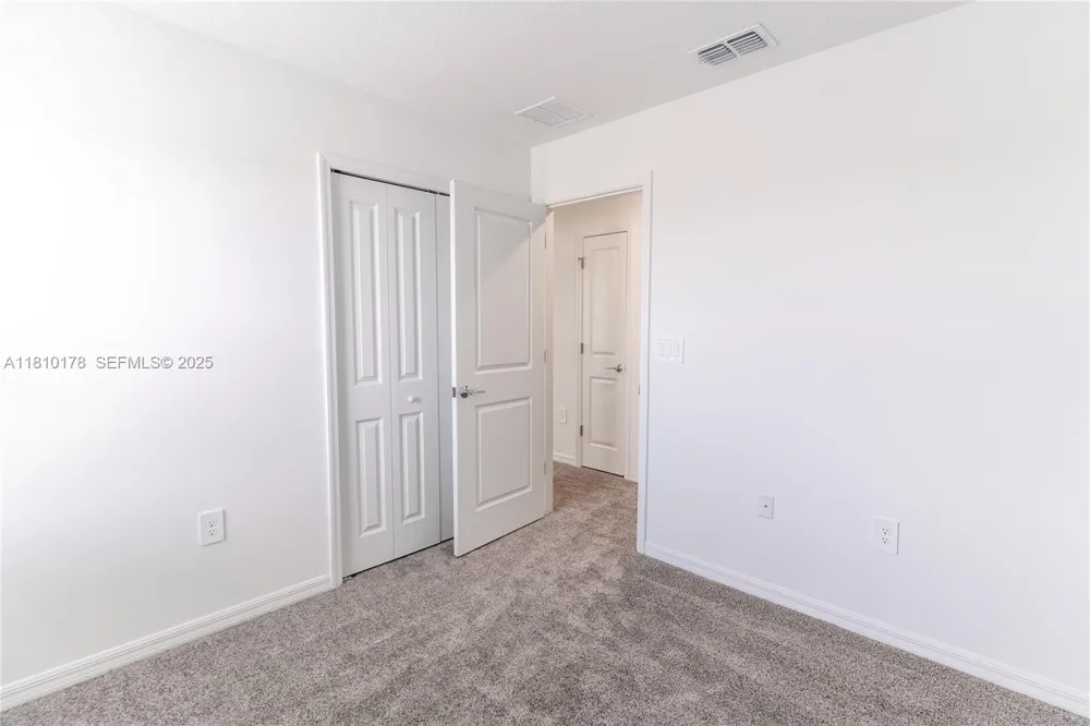 934 CATTLEMAN STREET Winter Haven, FL 33884