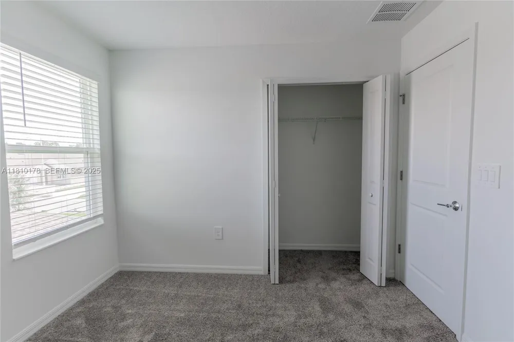 934 CATTLEMAN STREET Winter Haven, FL 33884