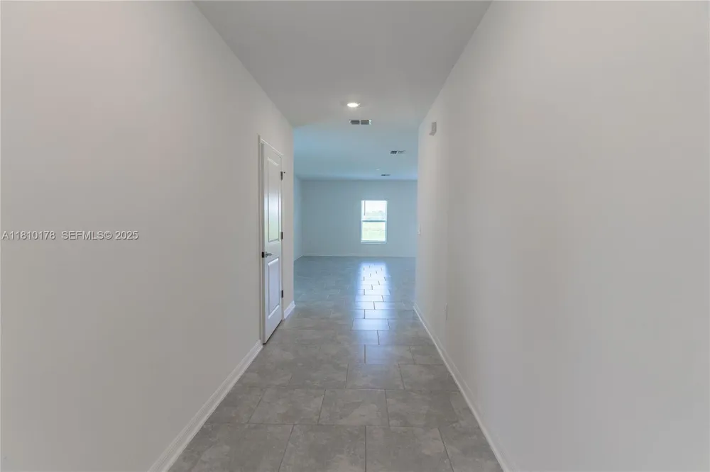 934 CATTLEMAN STREET Winter Haven, FL 33884