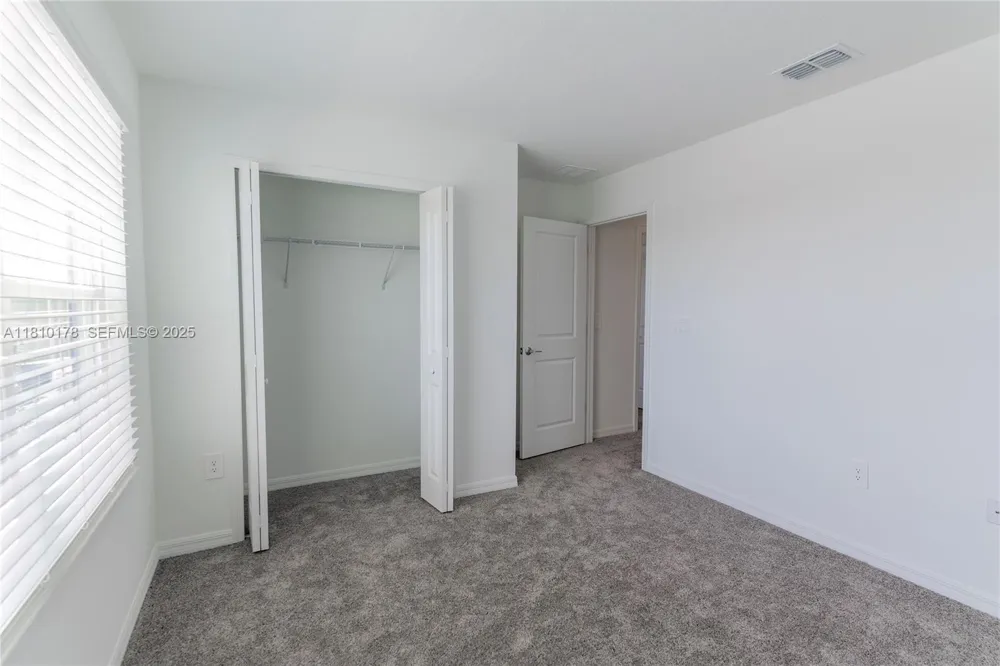934 CATTLEMAN STREET Winter Haven, FL 33884