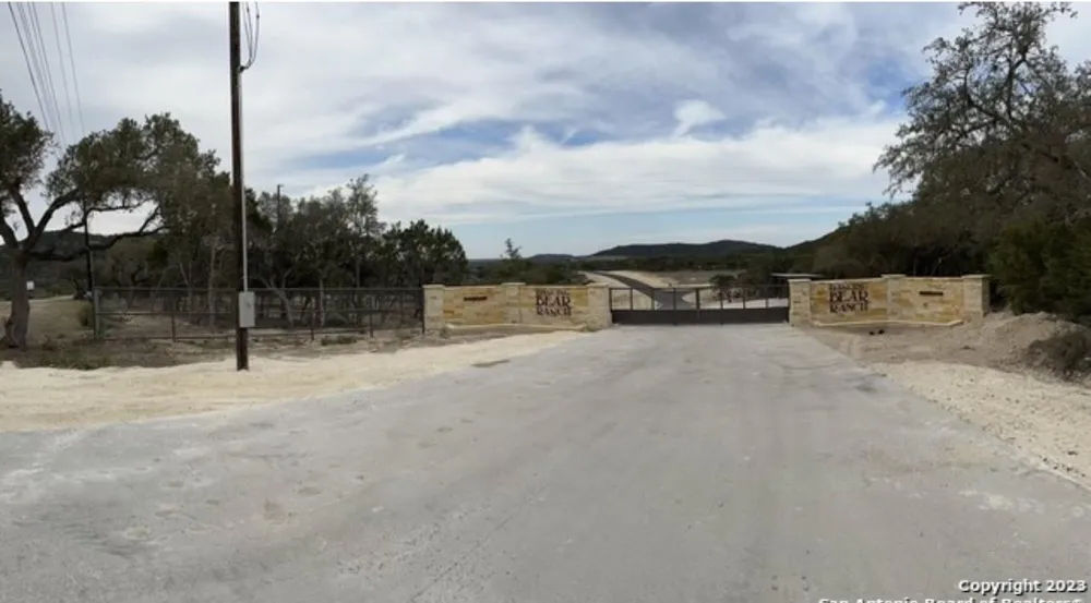 29 Private Road 1707 Mico, TX 78056