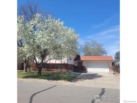 2265 Albany Court