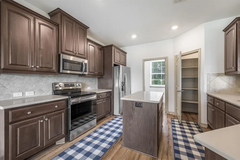 305 O'malley Road Brenham, TX 77833