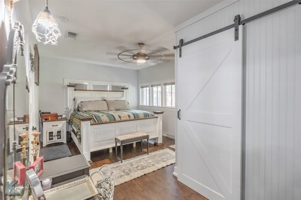 202 E Ross Street Rising Star, TX 76471