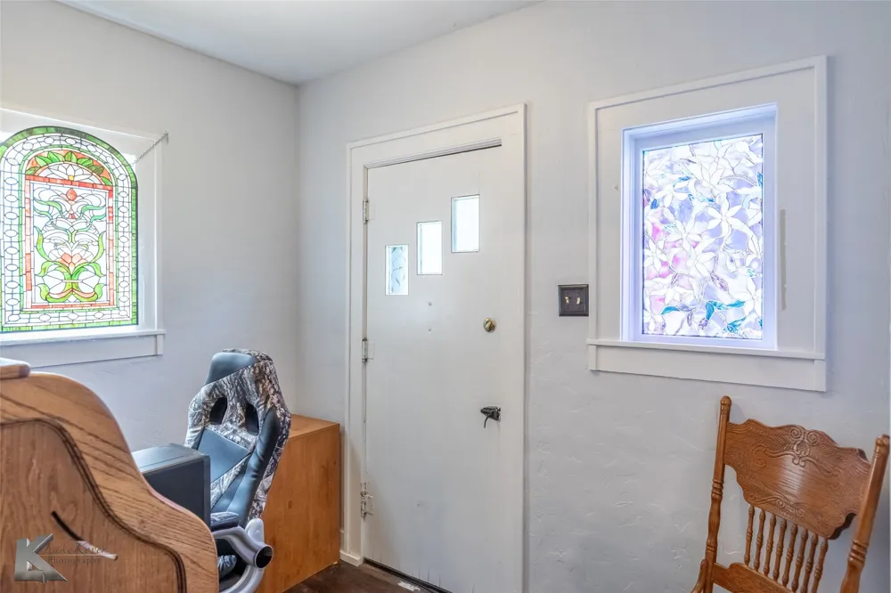 202 E Ross Street Rising Star, TX 76471
