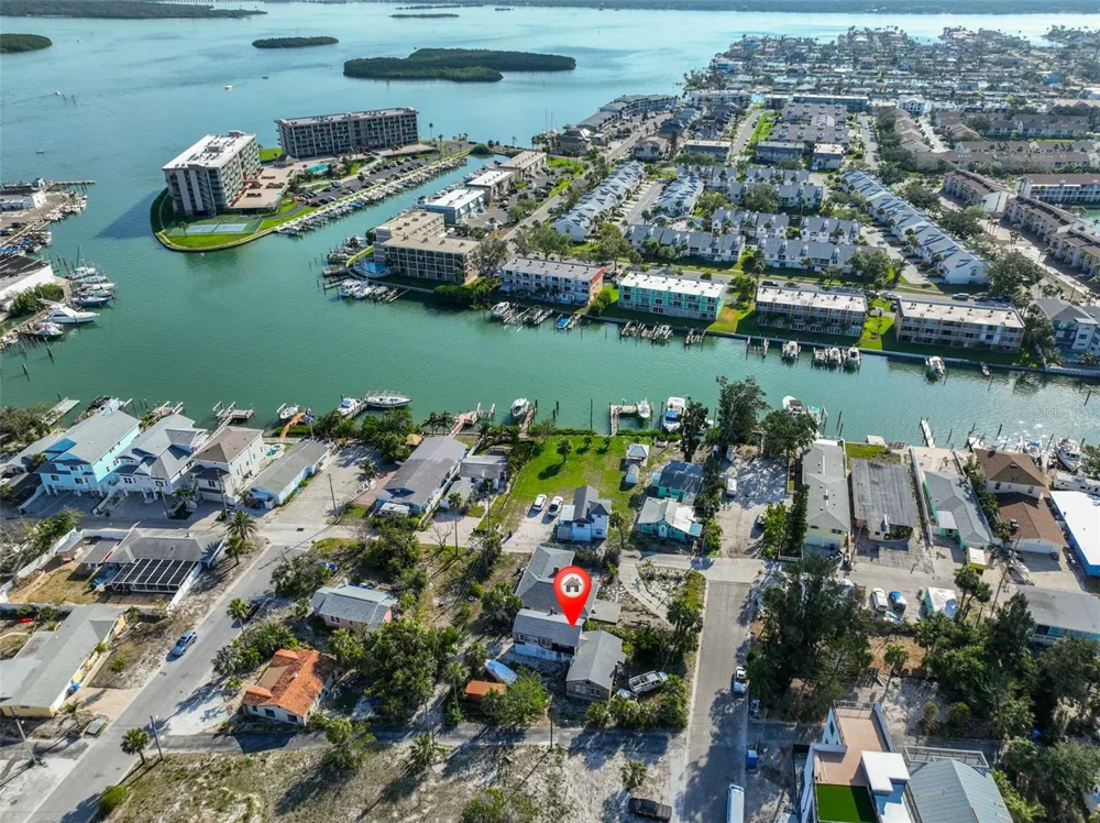 108 125TH AVENUE Treasure Island, FL 33706