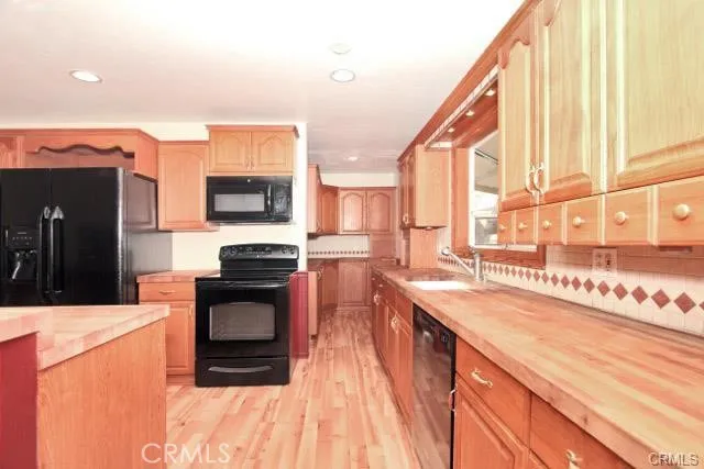 15215 Calle Verdad Green Valley, CA 91390