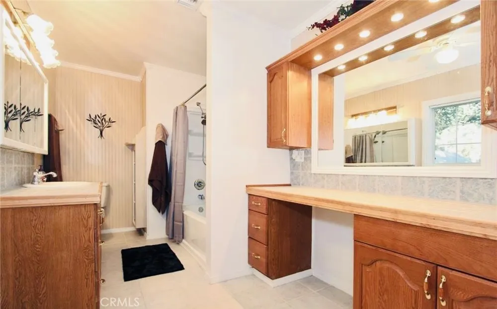 15215 Calle Verdad Green Valley, CA 91390
