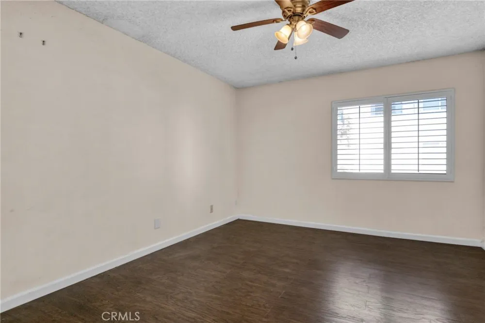 5460 White Oak Avenue #F105 Encino, CA 91316