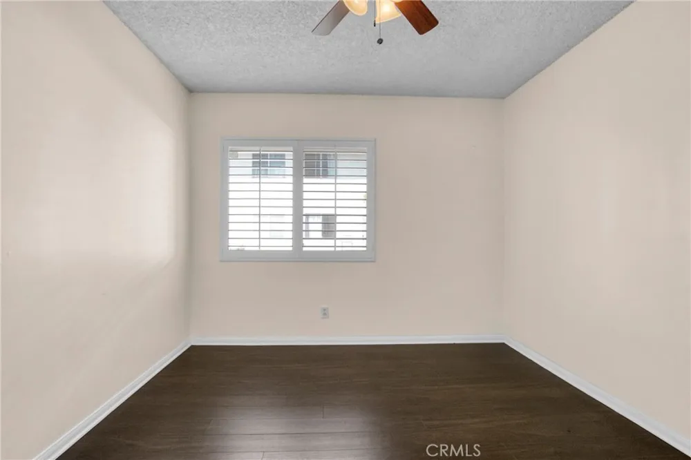 5460 White Oak Avenue #F105 Encino, CA 91316
