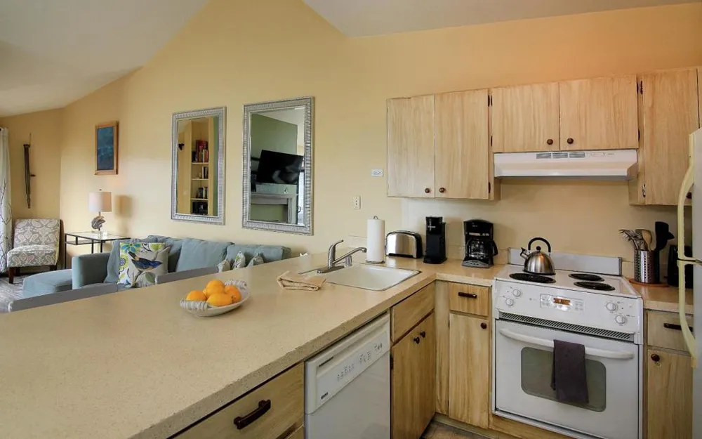 66 Pelican Watsonville, CA 95076