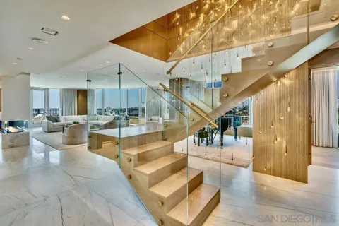 2500 6th Ave #Penthouse 4