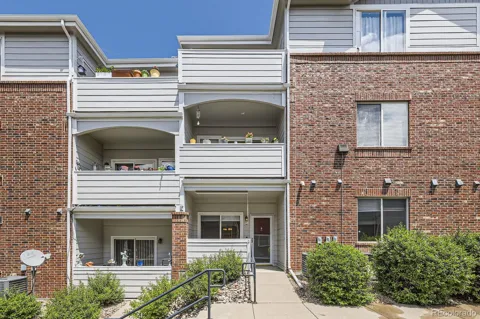 5537 Lewis Court #4