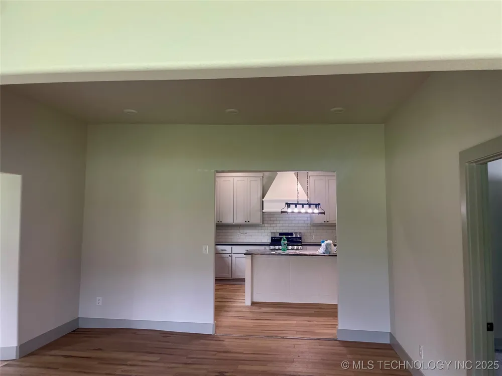 305 E Hickory Avenue Fort Gibson, OK 74434