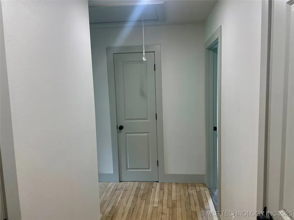 305 E Hickory Avenue Fort Gibson, OK 74434