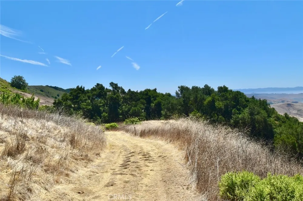 Old Creek Road Templeton, CA 93465