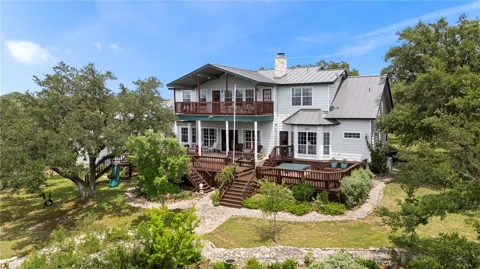 125 Northlake Cove