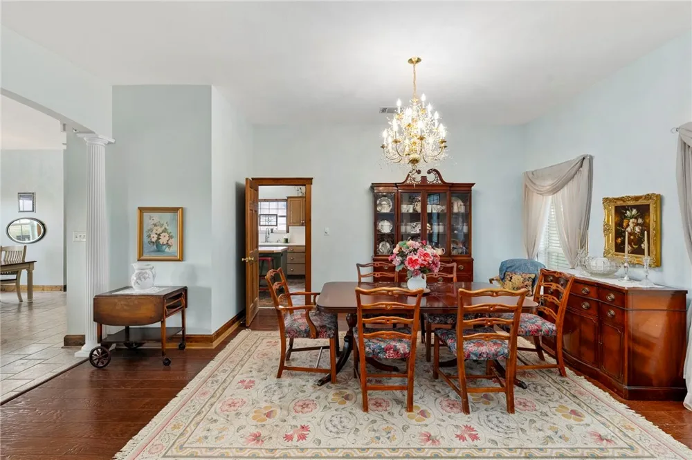 125 Northlake Cove Lakehills, TX 78063