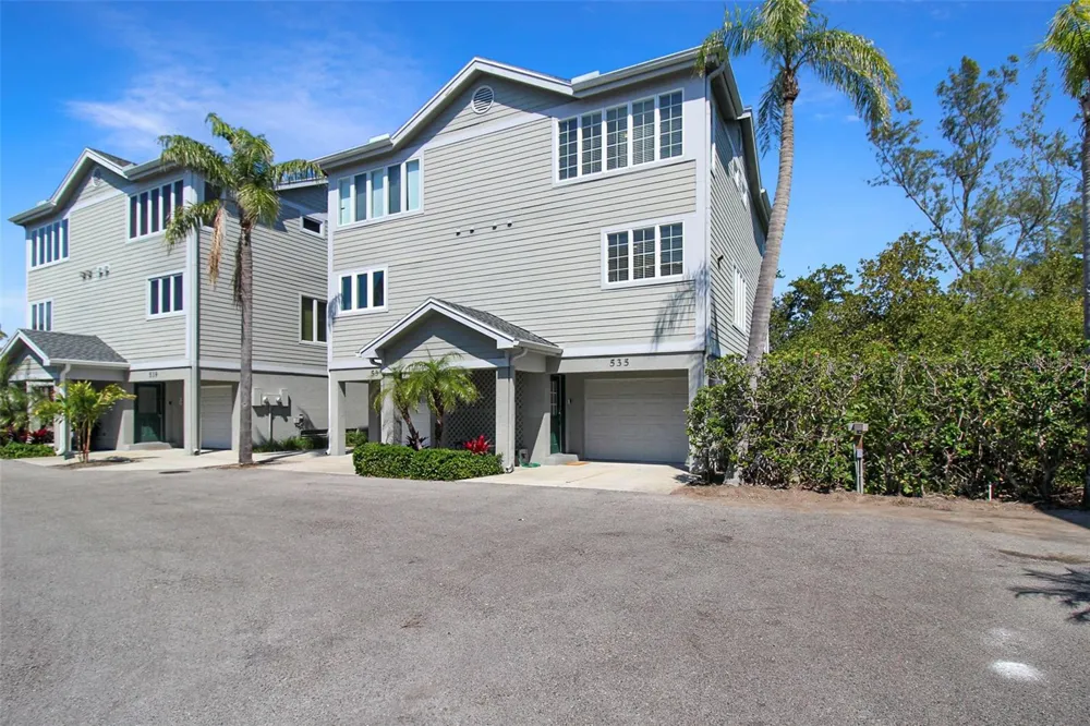 535 FOREST WAY Longboat Key, FL 34228
