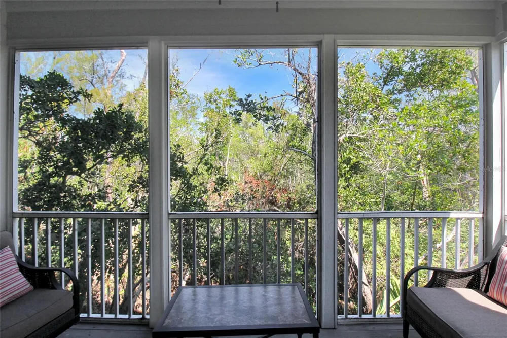 535 FOREST WAY Longboat Key, FL 34228
