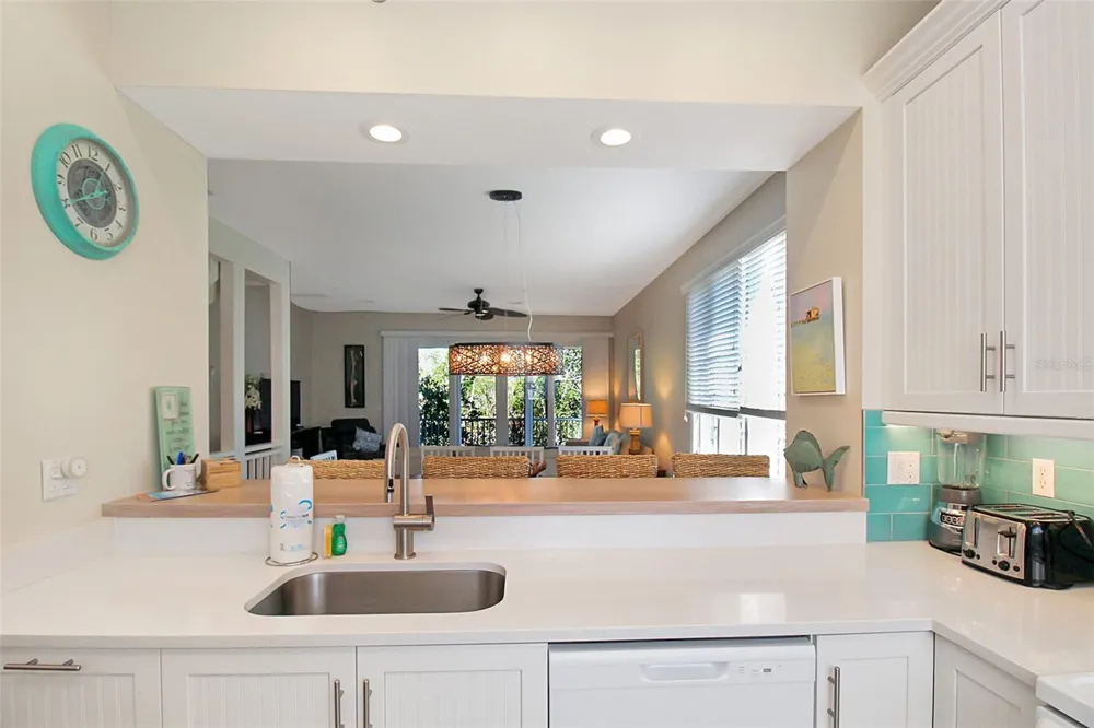 535 FOREST WAY Longboat Key, FL 34228