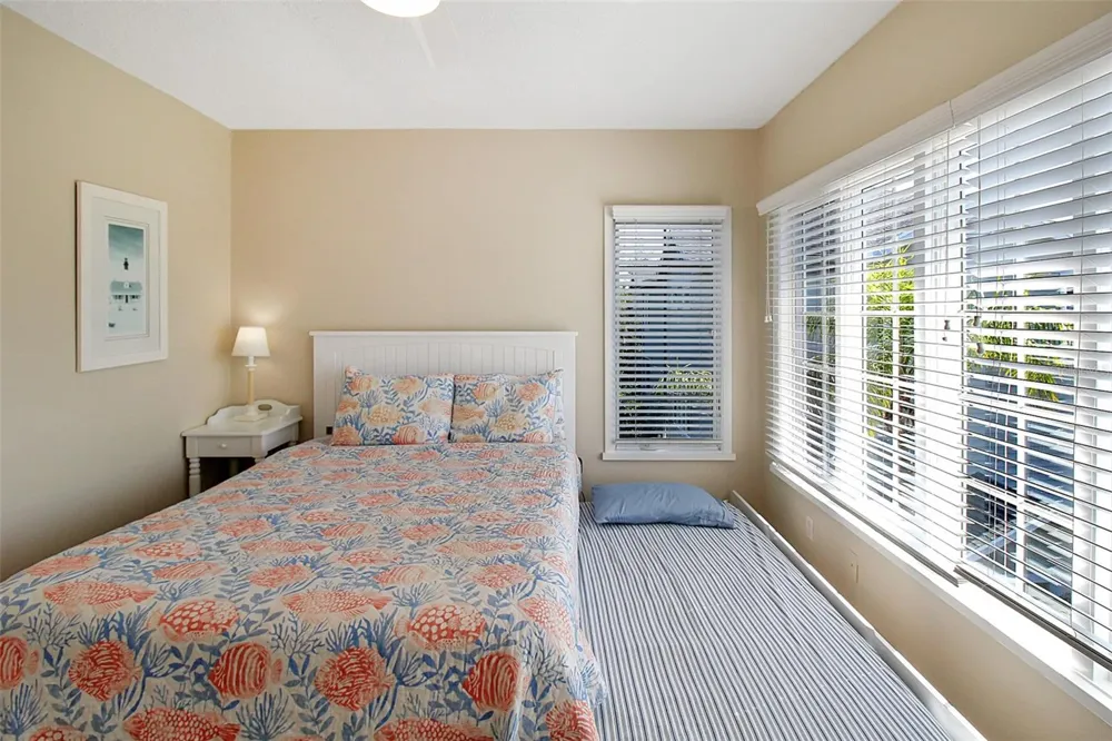 535 FOREST WAY Longboat Key, FL 34228