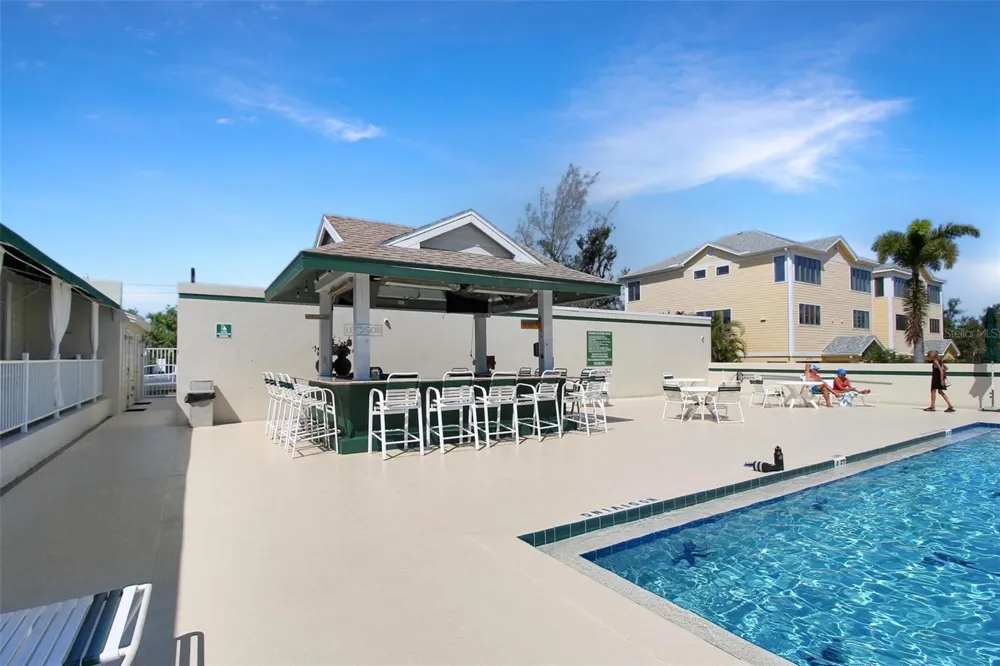 535 FOREST WAY Longboat Key, FL 34228