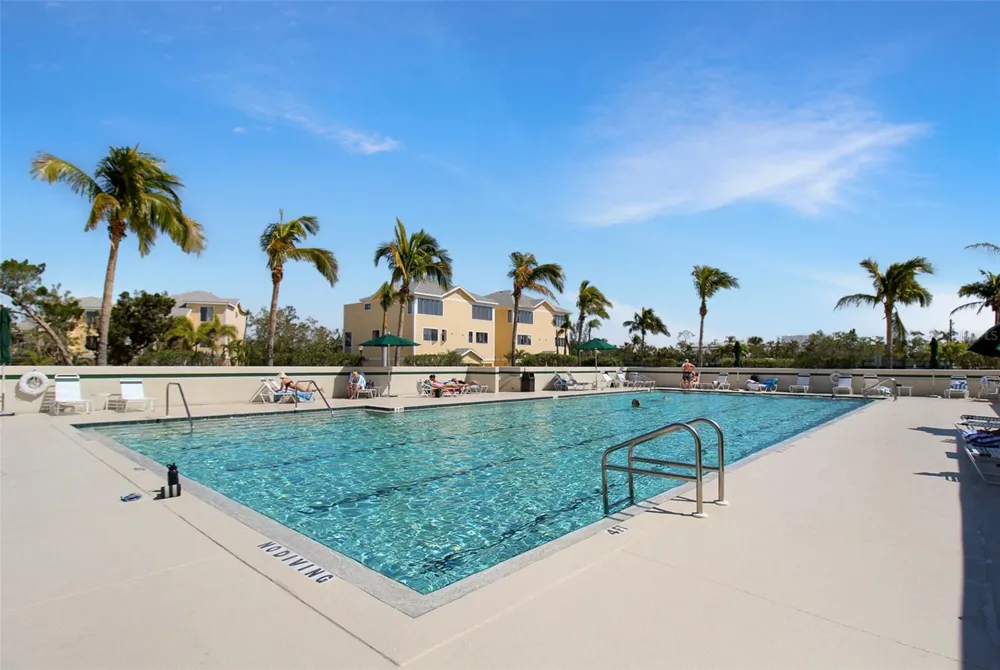 535 FOREST WAY Longboat Key, FL 34228