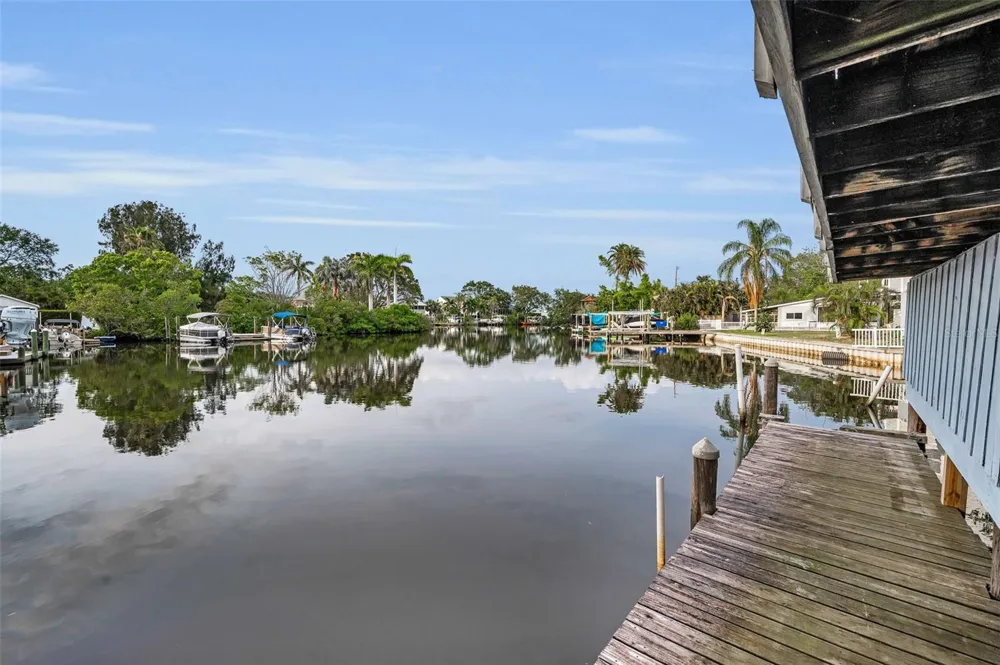 394 GEORGIA AVENUE Crystal Beach, FL 34681