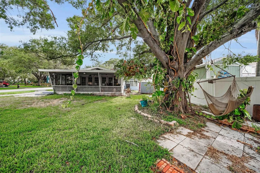 394 GEORGIA AVENUE Crystal Beach, FL 34681
