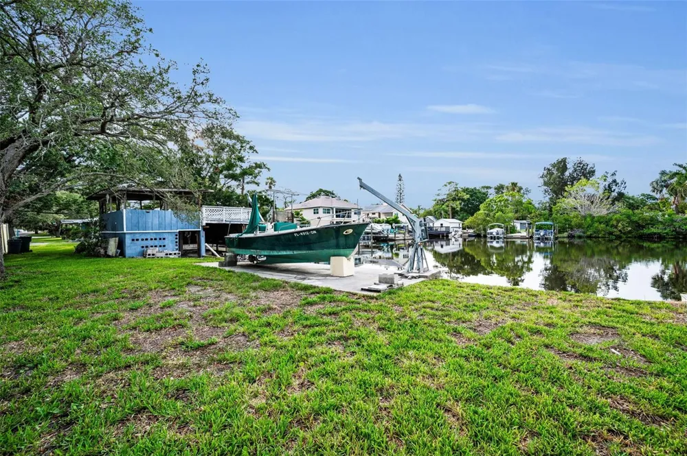 394 GEORGIA AVENUE Crystal Beach, FL 34681