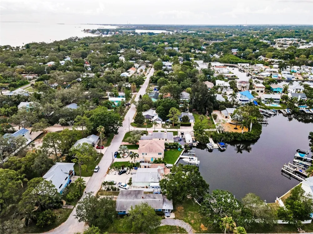 394 GEORGIA AVENUE Crystal Beach, FL 34681