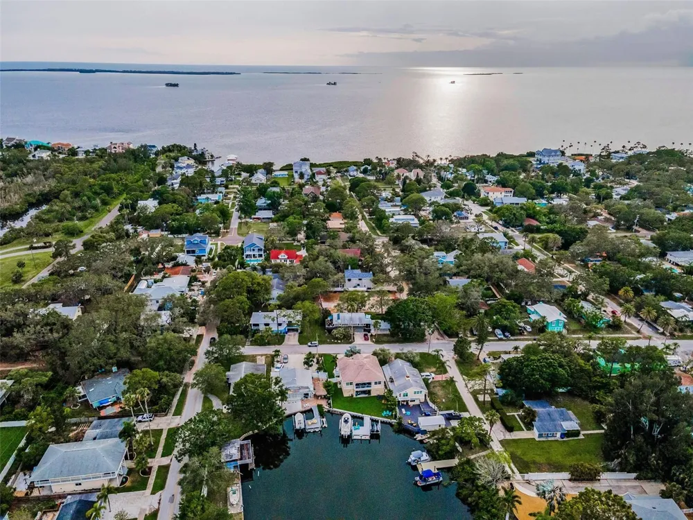 394 GEORGIA AVENUE Crystal Beach, FL 34681