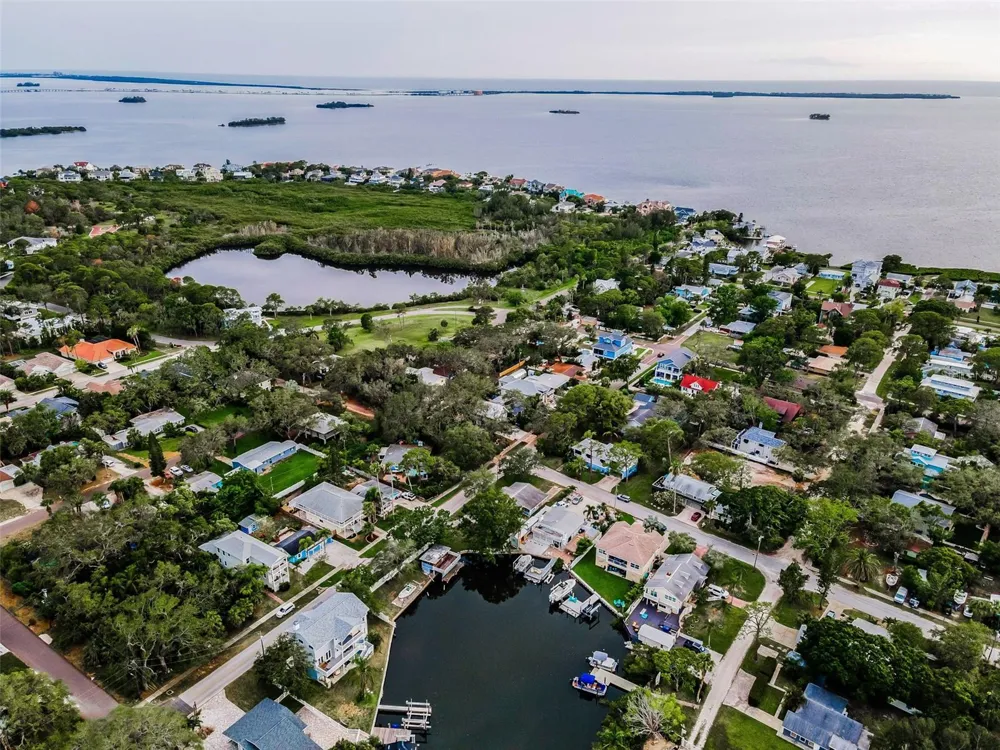 394 GEORGIA AVENUE Crystal Beach, FL 34681