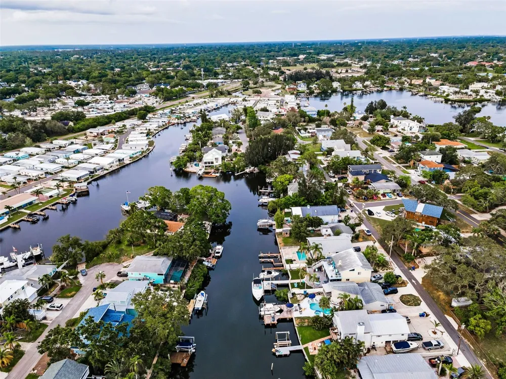 394 GEORGIA AVENUE Crystal Beach, FL 34681