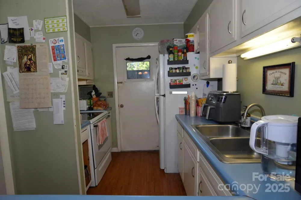141 Colony Drive Arden, NC 28704