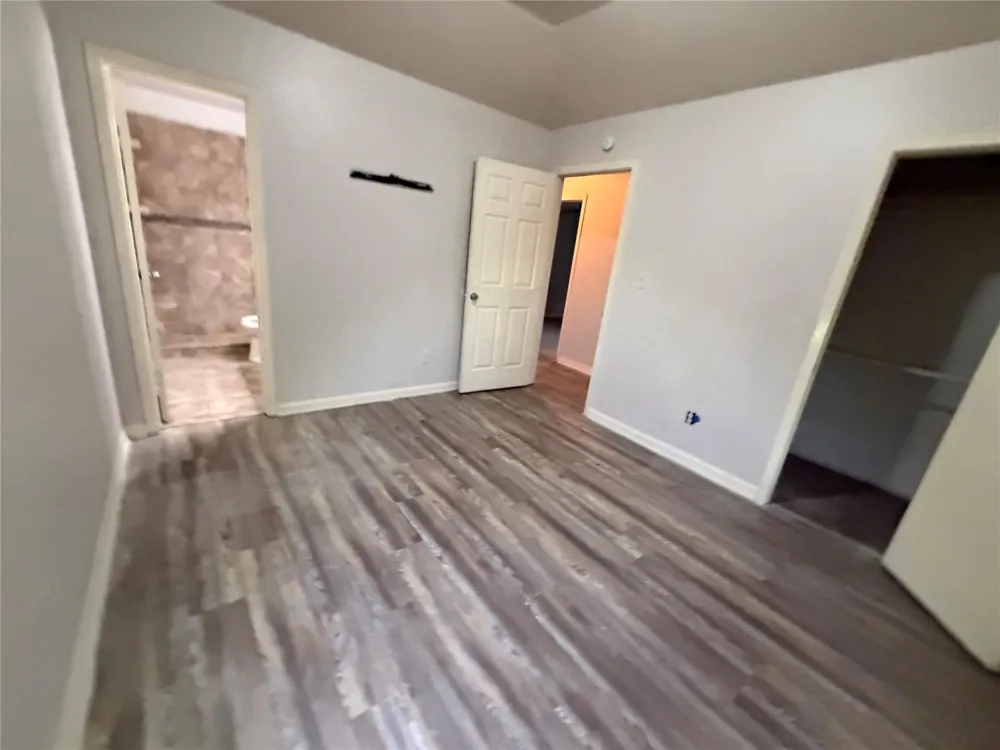 718 Westbury Street West Orange, TX 77630