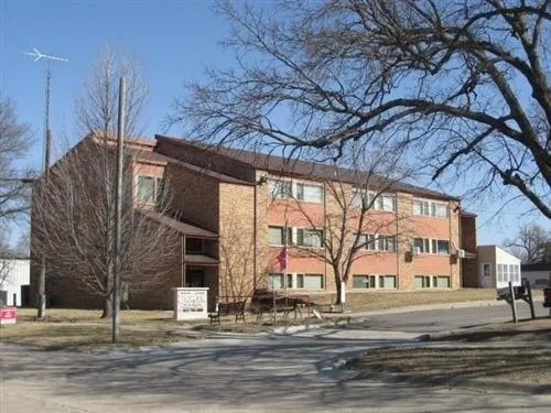 123 S 11th St Geneva, NE 68361
